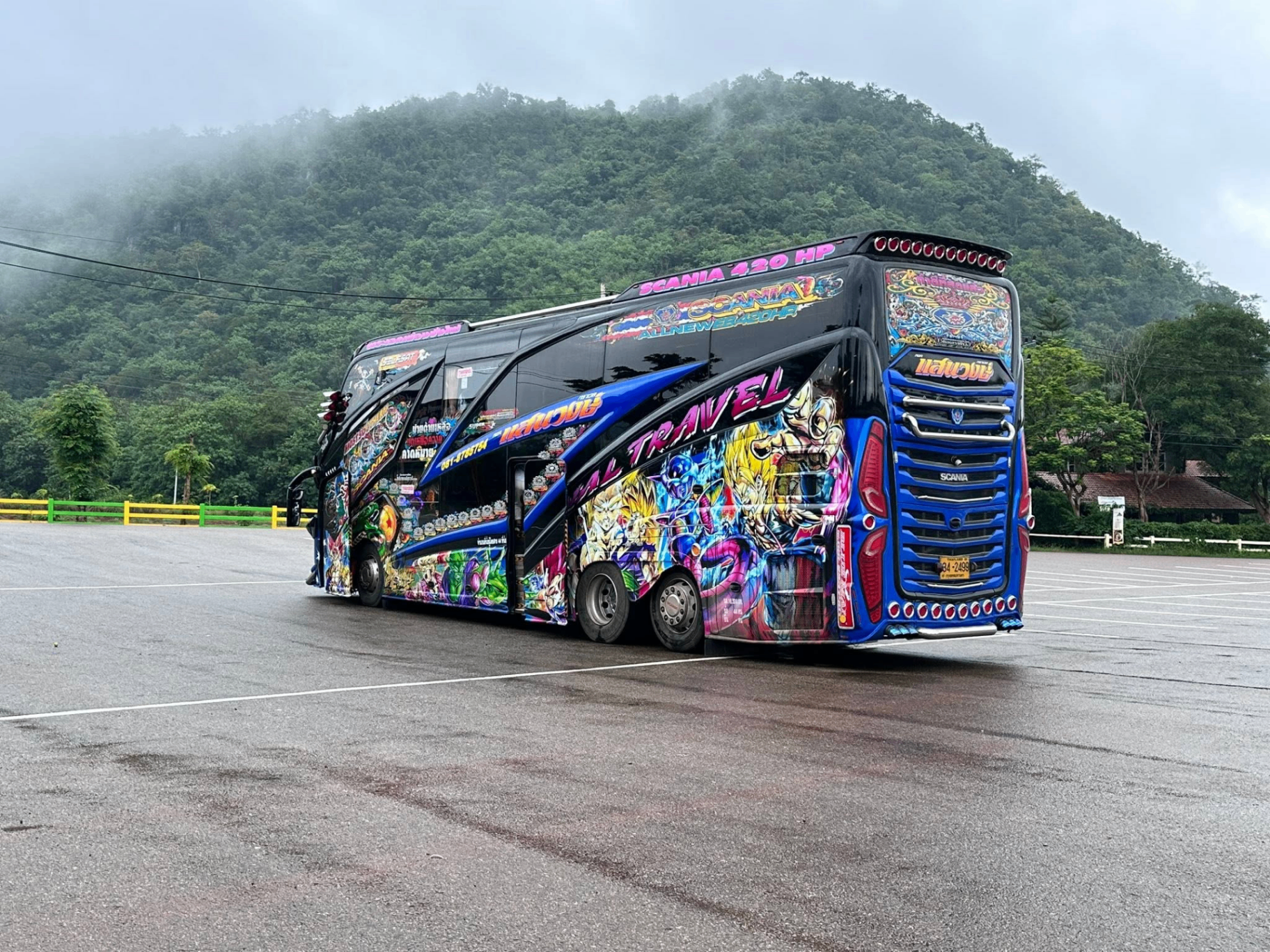 รถตู้พรีเมียม Executive Van สำหรับกรุ๊ปทัวร์ส่วนตัว
